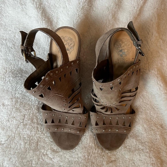 Vince Camuto Suede Heels - Picture 4 of 5